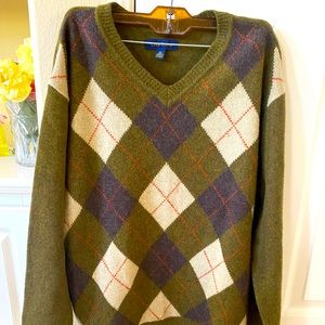 Genuine Lambswool men sweater